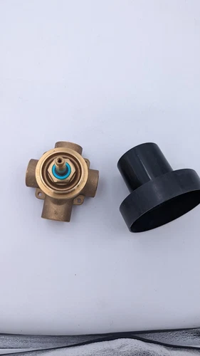 Signature Hardware SH6103 Edenton Brass 3/4" 6-Way Transfer Valve, Miseno - Picture 3 of 3