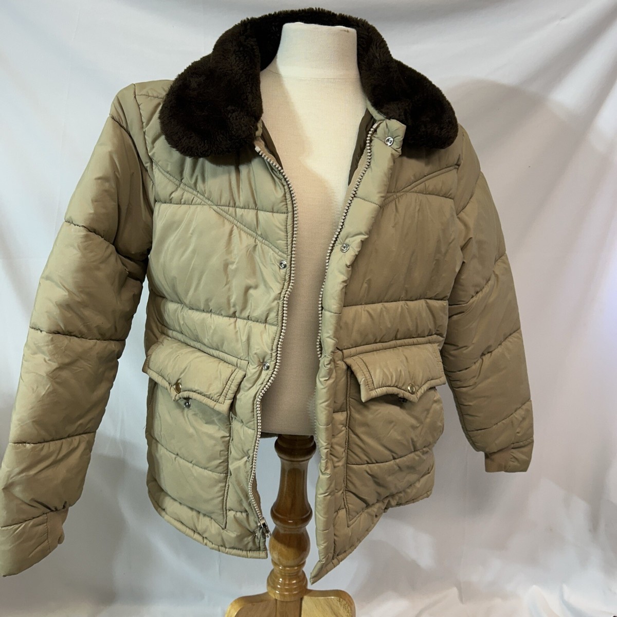 VTG Walls Blizzard Pruf Jacket Women Large Tan Quilted Puffer 