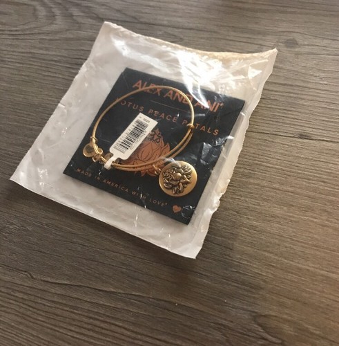 Alex and Ani LOTUS PEACE PETALS III Russian Gold Charm Bangle W/ Tag & Card - Picture 2 of 3