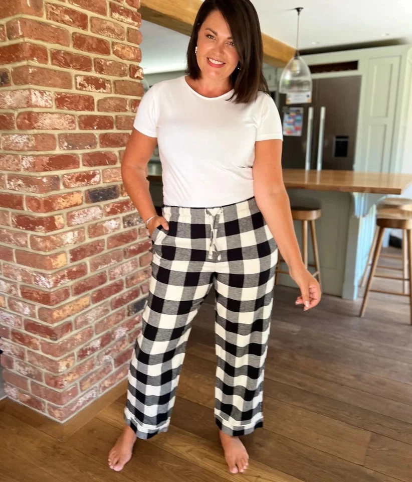 Ex M*S Loungewear Bottoms Women's Checked 100% Cotton Pj pyjamas elastic waist - Image 2 of 4