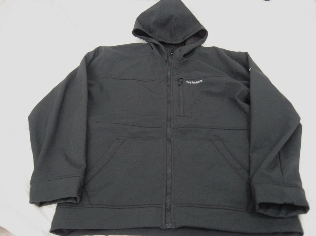 Simms Men's Hooded Fleece Lined Soft Shell Jacket L Free Stone Fly Shop Logo
Opens in a new window o
