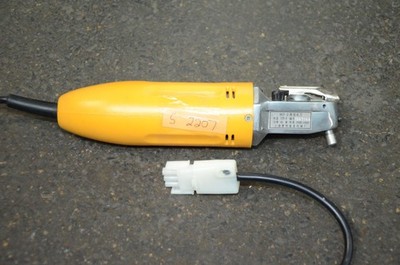 Shanghai Liming 2'' Rotary Garment Cutter 220 Volts 2500 R/Min 45 Watts