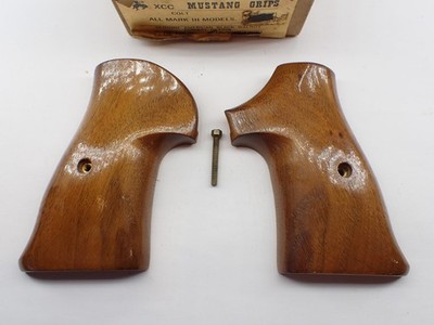 NEW Original Mustang - Colt MK III Trooper Lawman Official