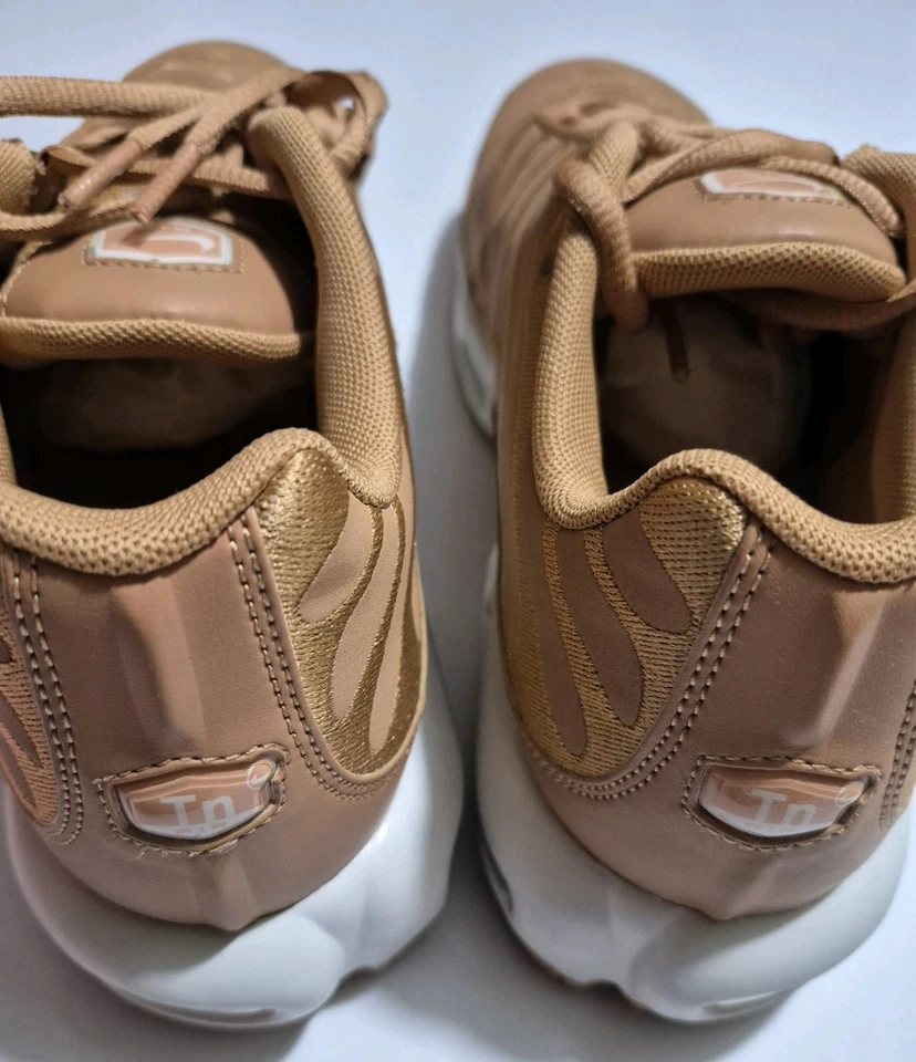 Nike Air Max Plus Flax Mens Size 12 Brown FZ8815 200 NBY - Image 4 of 4