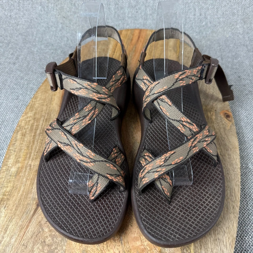 Sandálias femininas Chaco Z2 ajustáveis com tiras 10 marrom floral cereja sapato Vibram - Imagem 4 de 4