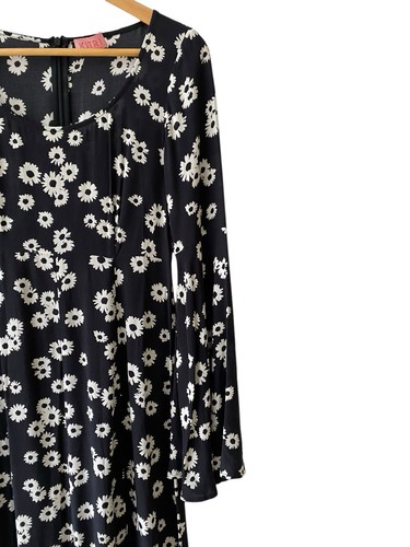 Kitri Blue Floral Dress Size AU 6-8 US 2 XS Black White Daisy Print BNWT - Picture 13 of 15