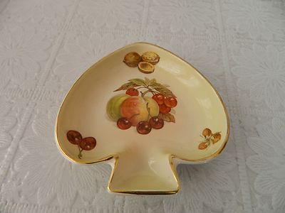 Vintage Royal Worcester Palissy Schmuckstück / Anstecknadel Schale 