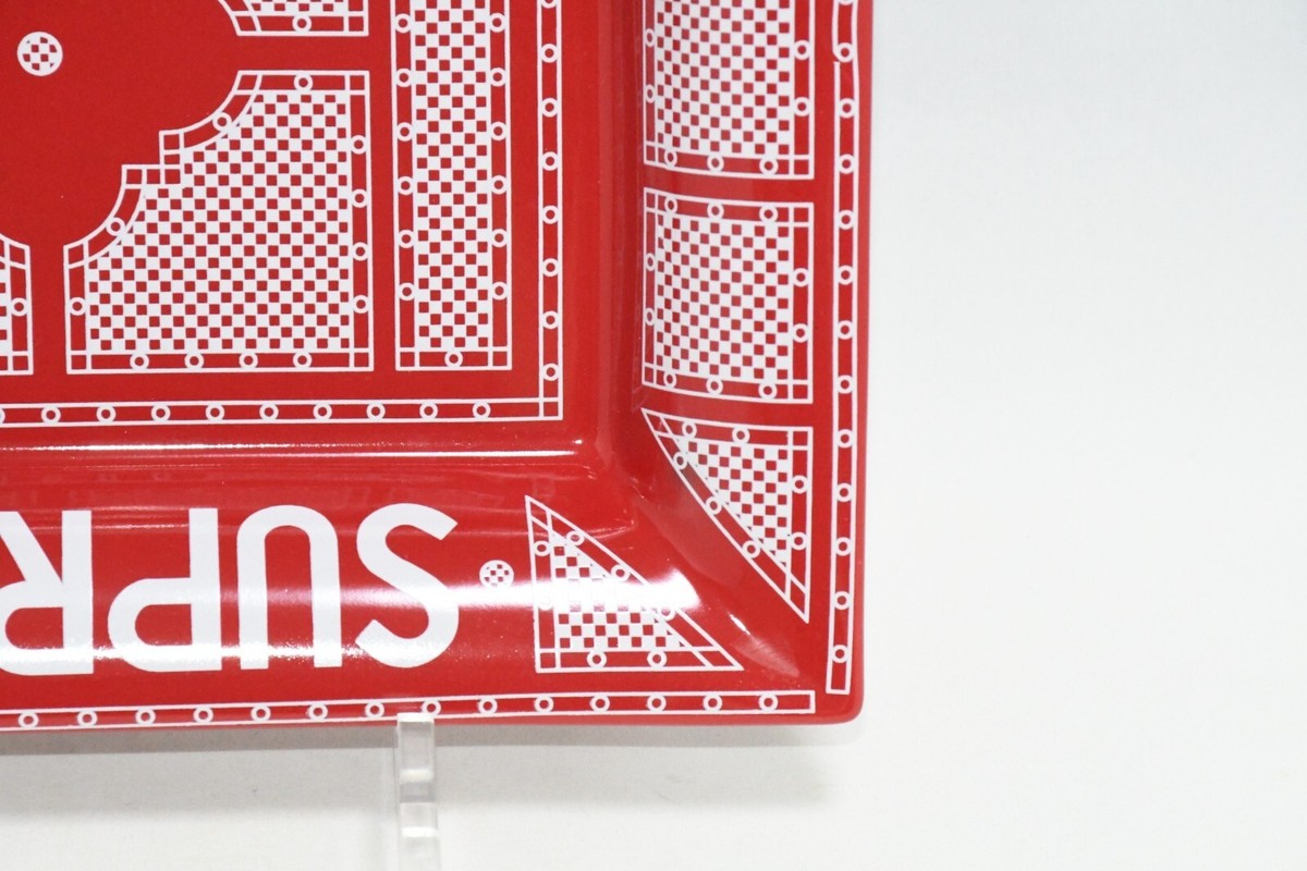 SUPREME Hermes Ceramic Change tray red Ashtray plate SUPREME Hermes Ceramic Change tray red Ashtray plate