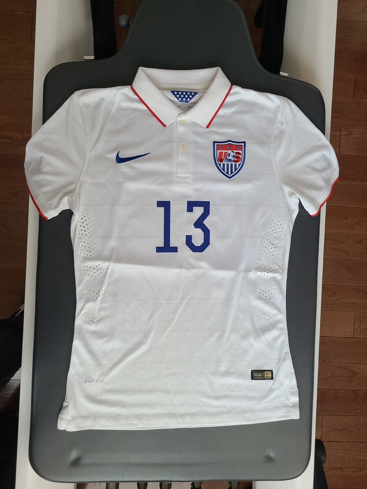Nike USA US Soccer USMNT 2014/2015 Home Jersey Jermaine Jones #13 Size M