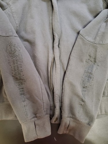 Sudadera con Capucha Hot Topic Assassins Creed Manga Hoja - Edición Limitada 2016 - Talla L - Imagen 5 de 10