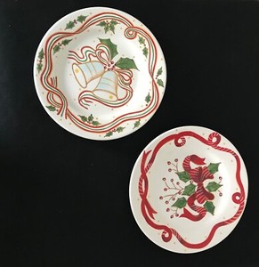 TWO  SONOMA LIFE STYLE Holiday Plates 8" Ceramic  Christmas