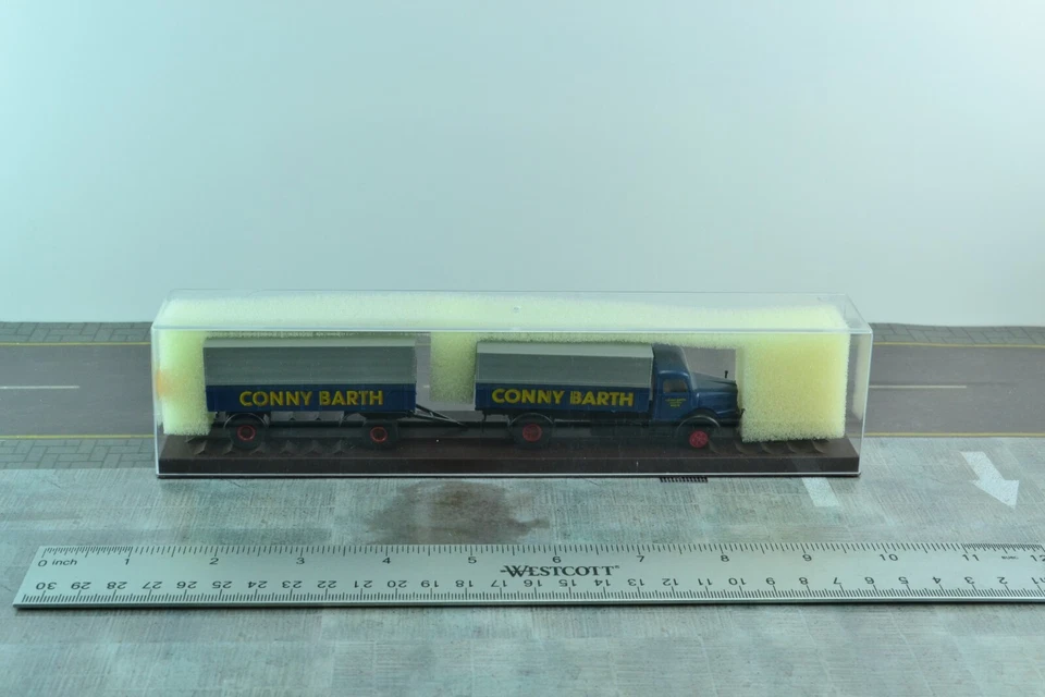 Brekina 77120 Old Timer Krupp Mustang Conny Barth Truck w/ Trailer 1:87  - Image 3 of 3