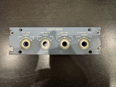 Airbus A320 Cockpit Panel 8VU Switching Pedestal OEM Originalteil