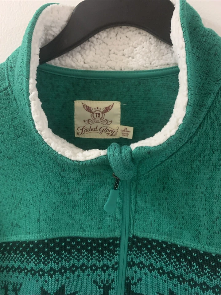 Chaqueta para mujer Faded Glory 3X 22-24WGreen Sherpa forrada con cremallera reno copo de nieve Foto 3 de 4