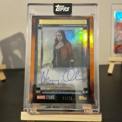 2025 Topps Marvel Studios The Collector Wanda Maximoff Auto /25 Elizabeth Olsen