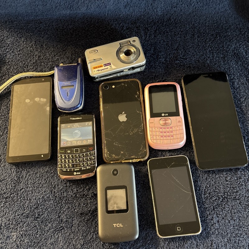 Phone Lot Parts Only 9 Pieces