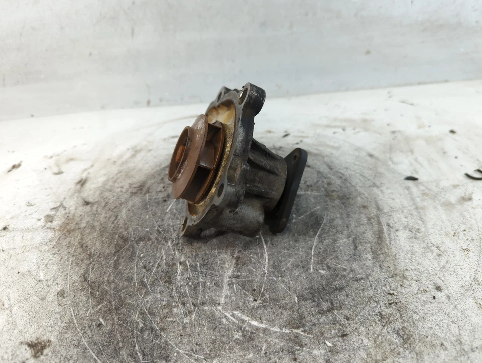 Hyundai Sonata 2009 bomba de agua UV41C Foto 3 de 4