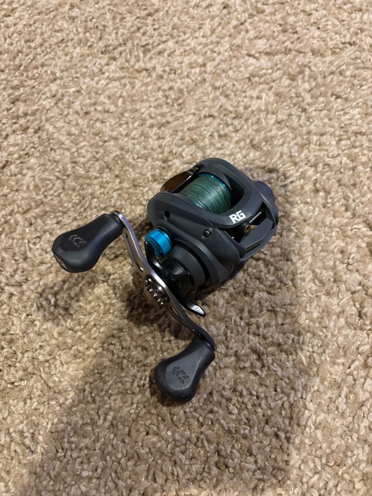 Super Rare Daiwa RG 100HS Casting Reel, RIGHT HAND, Perfect 