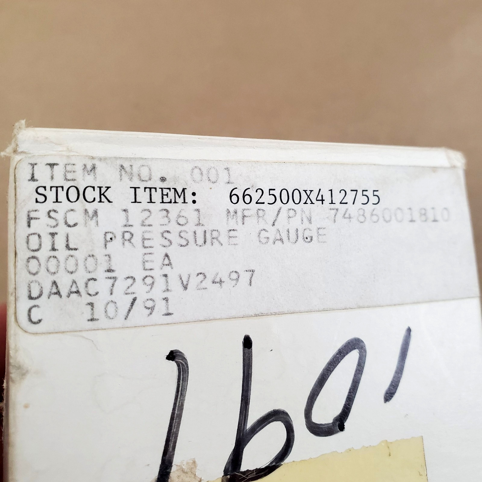 Vintage Military Oil Pressure Gauge 0-100 PSI / 0-690 kPa NOS 1991 P/N 748600181