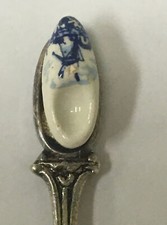 Vintage Souvenir Spoon Collectible Holland Clog