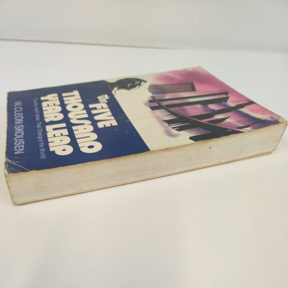 #SIGNED 1st Print# The FIVE THOUSAND Year Leap: Changed World Cleon Skousen 1981 - Image 4 of 4