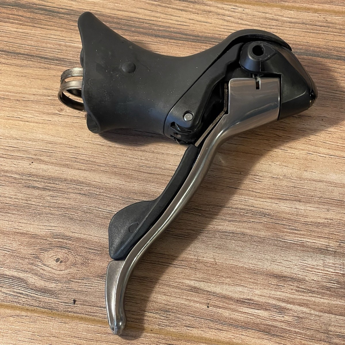 Shimano 105 ST-5600/5601 2/3 x 10 Shifters Double Triple 10 Shimano 105 ST-5600/5601 2/3 x 10 Shifters Double Triple 10