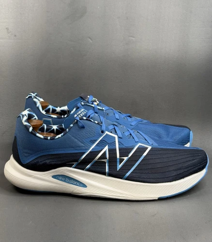 Scarpe sneaker sportive New Balance FuelCell Rebel v2 da uomo taglia 15