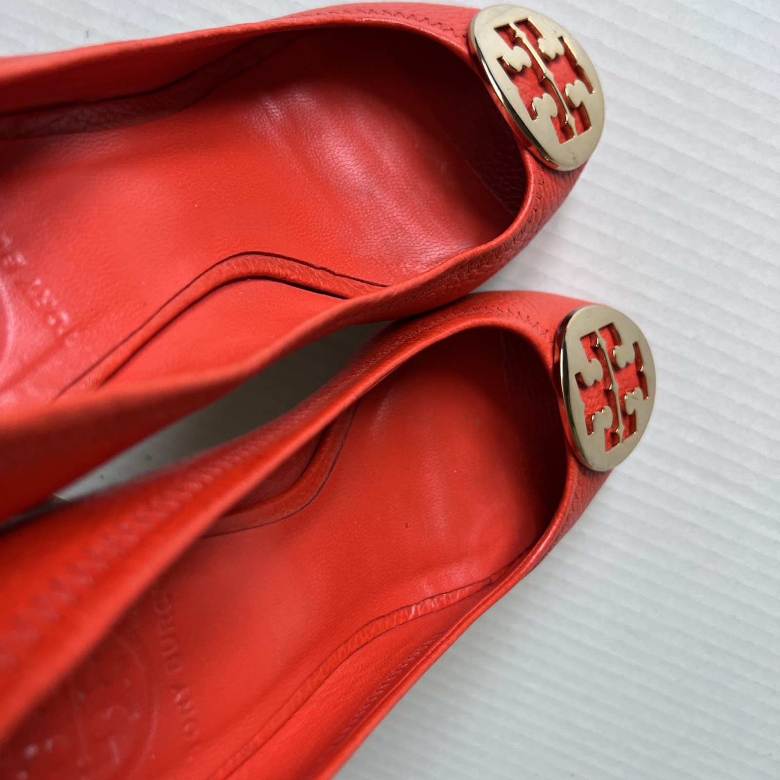 Tory Burch Sally 8 Tumbled Leather Habanero Pepper/Gold Orange Red thumbnail 10