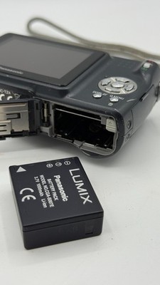 Panasonic Lumix DMC-TZ4 Compact Digital Camera 10x Optical Zoom