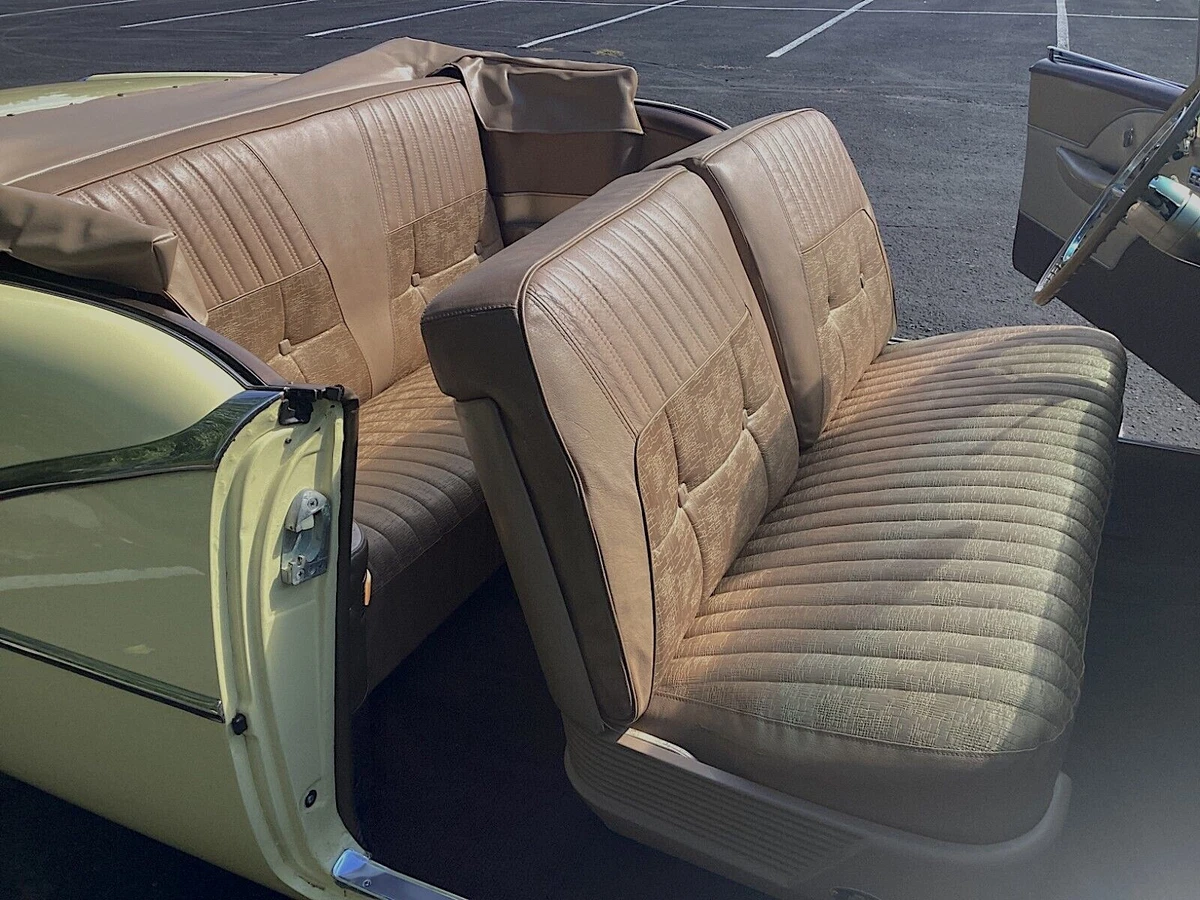 Front and rear seats, top down