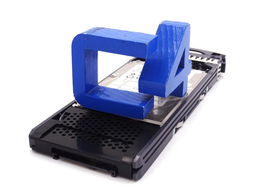 NETAPP X425A-R5 1.2TB 10K 2.5 SAS DISK DRIVE - Image 2 of 3