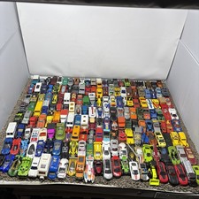 Hot Wheels And Matchbox Diecast Car Lot Of 180 Plus Modern And Vintage.