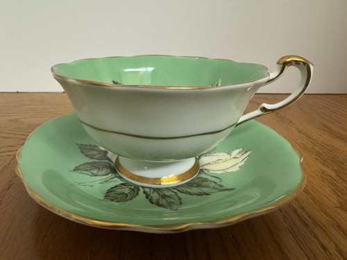 Vintage PARAGON China Weißkohl Rose auf grünem Teetasse & Untertasse England - Bild 4 von 18