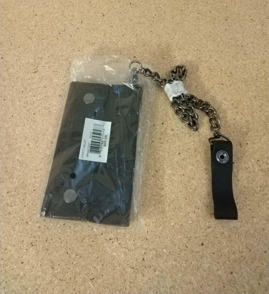 MATIX CLOTHING Wyatt Chain Wallet BLACK skateboarding NWT Lakai SUPREME - Image 2 of 3