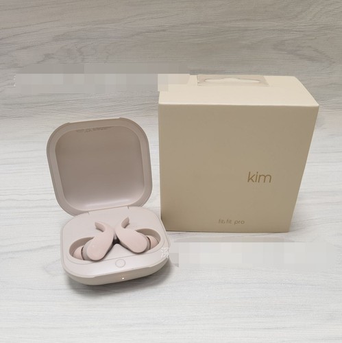 by Dr. Dre Fit Pro x Kim Kardashian True Wireless NC Earbuds - Zdjęcie 13 z 15
