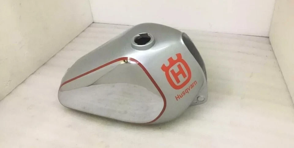 APTO PARA HUSQVARNA CR WR XC 250 430 cromo plata pintado tanque de acero 1981... - Imagen 4 de 4