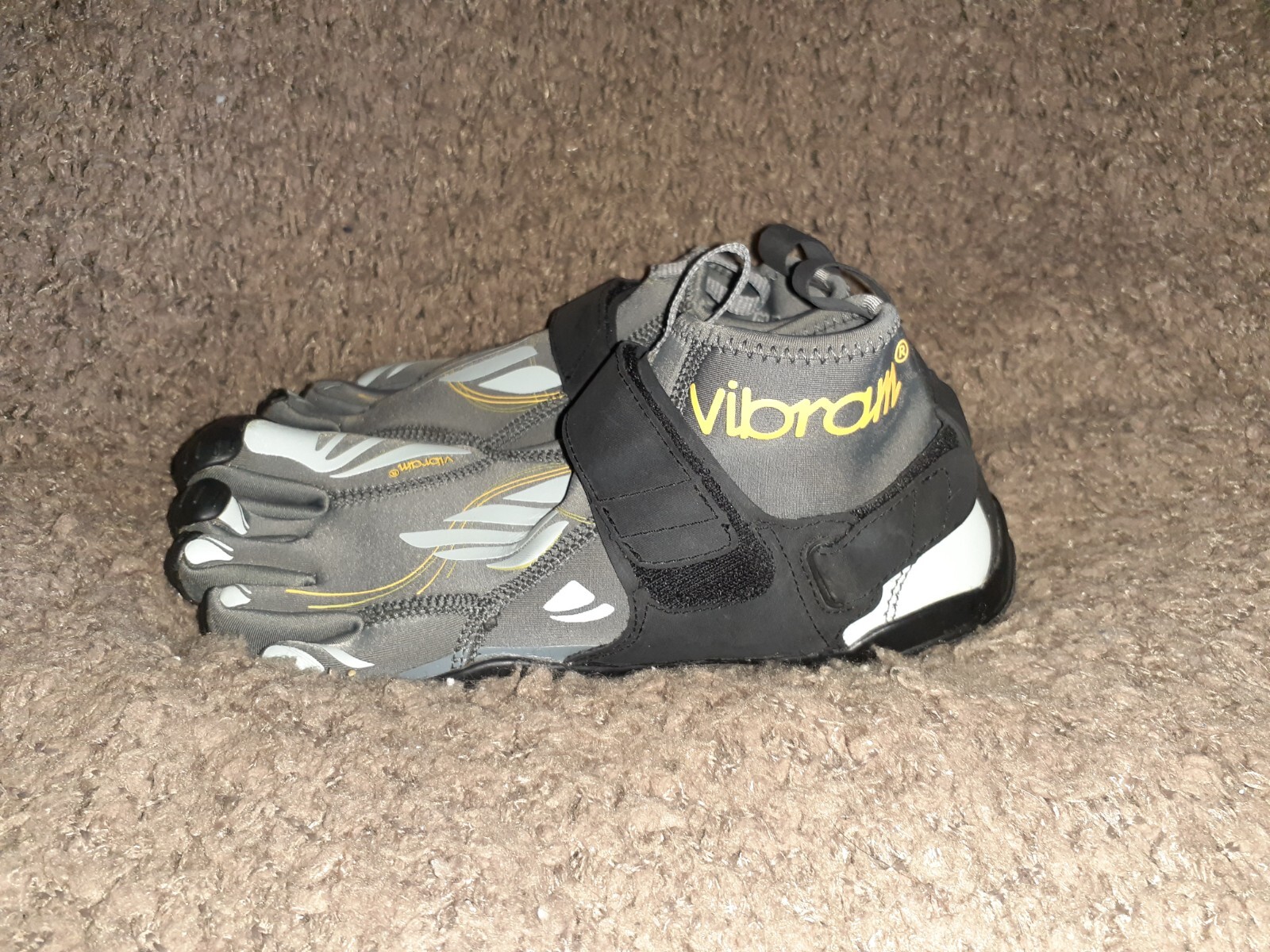 VIBRAM-FiveFinger-Maiori Water Sneakers 
