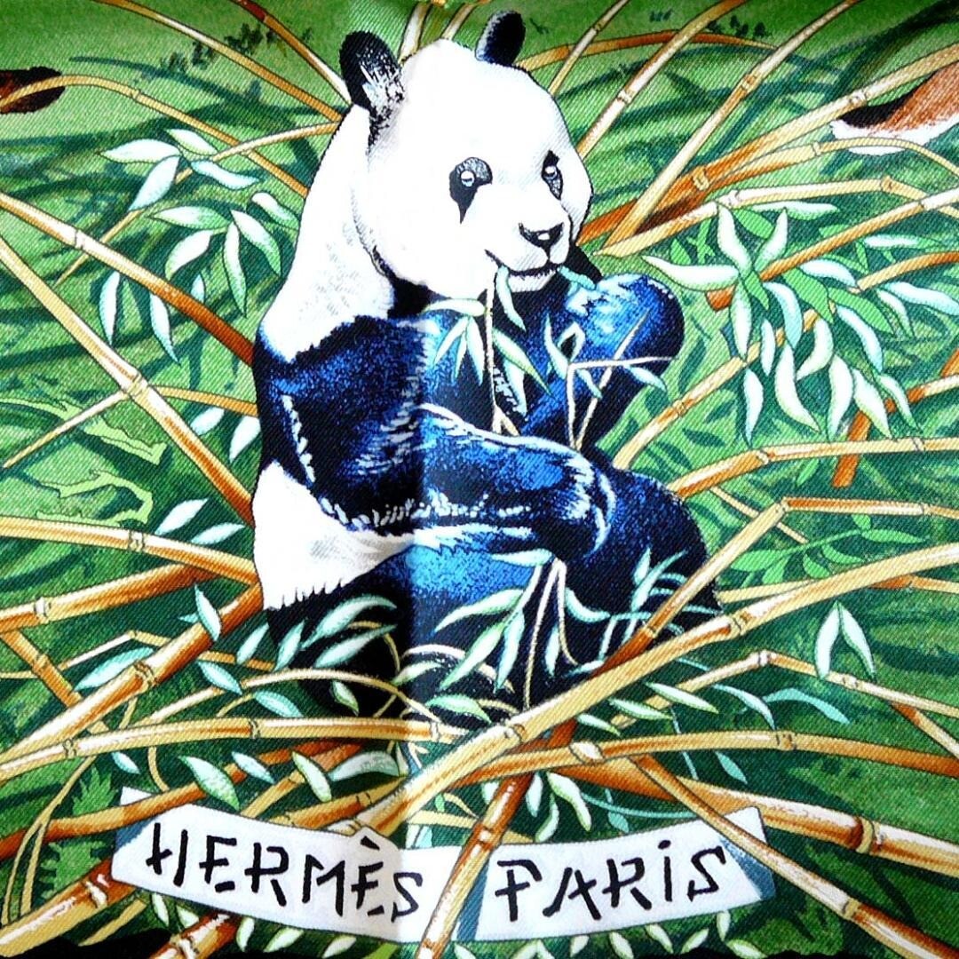 エルメス　スカーフ Unused HERMES Carre 90 SICHUANE Silk Scarf Black 90cm Japan [New