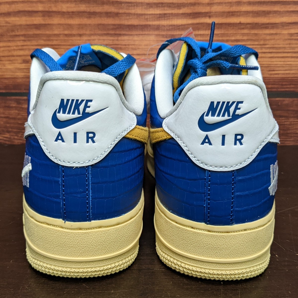 Nike Air Force 1 Low SP Undefeated 5 On It Men display picture 2
