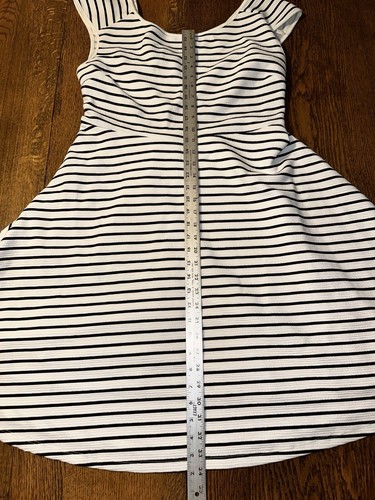 Torrid Dress 1 1X Plus Size White Black Stripe Textured Ribbed Skater Cross Back - Picture 3 of 19