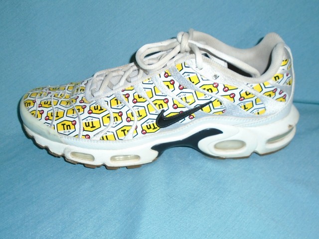 air max plus black yellow