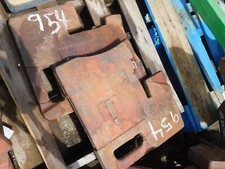 (6) International Harvester Tractor Suitcase Weight 100 Lbs Tag #954