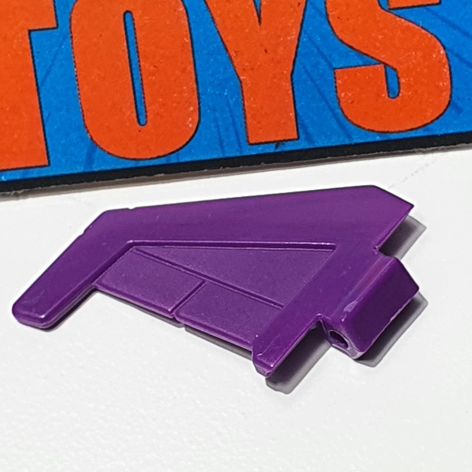 Transformers Generations Blitzwing WING vertical tail fin Triplechanger part - Image 4 of 4