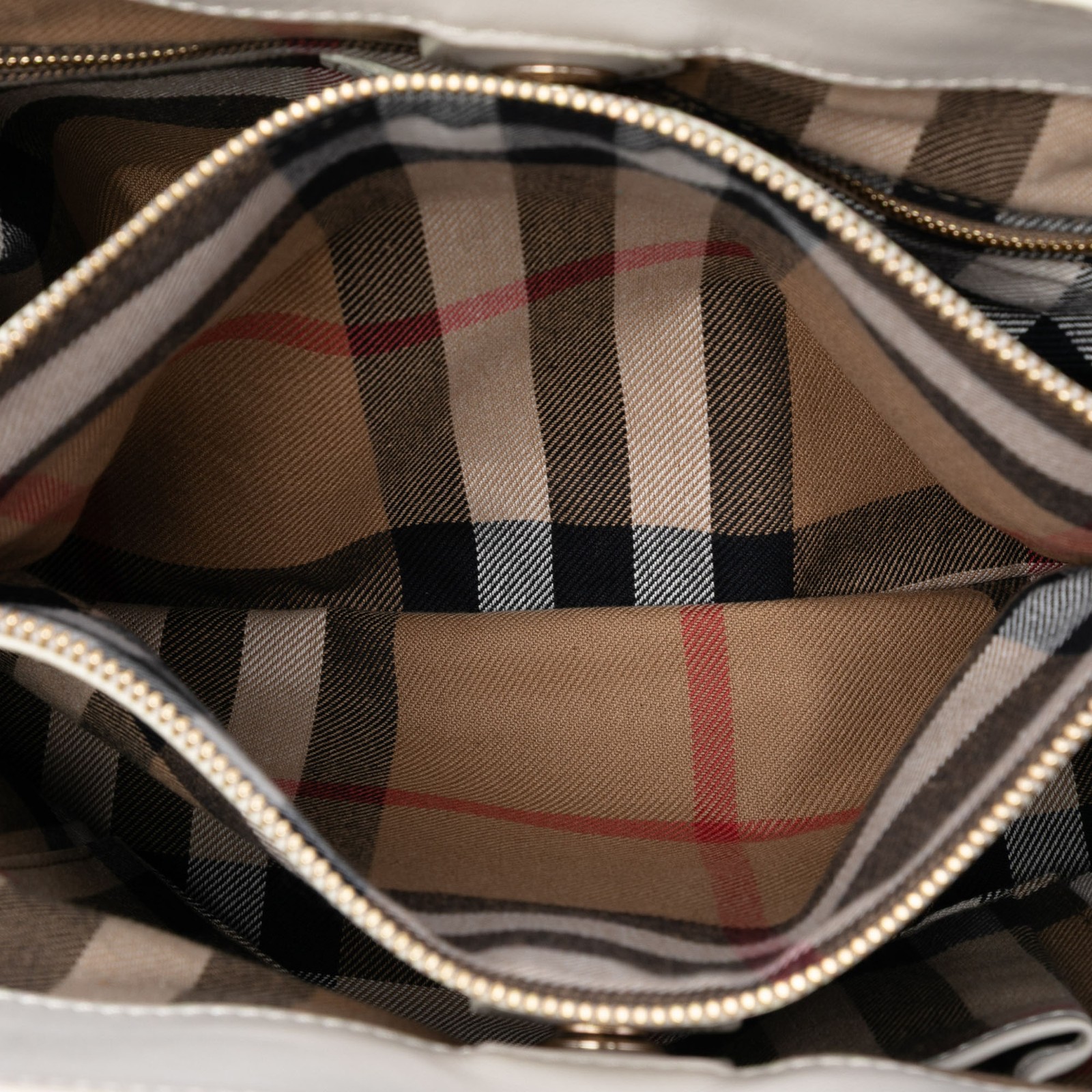 Burberry Medium Leather and House Check Banner Satchel Pre-Loved White image 4