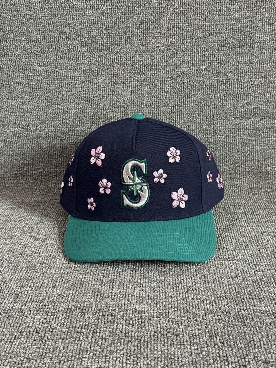 Mitchell & Ness Seattle Mariners Cherry Blossom Snapback Navy Hat