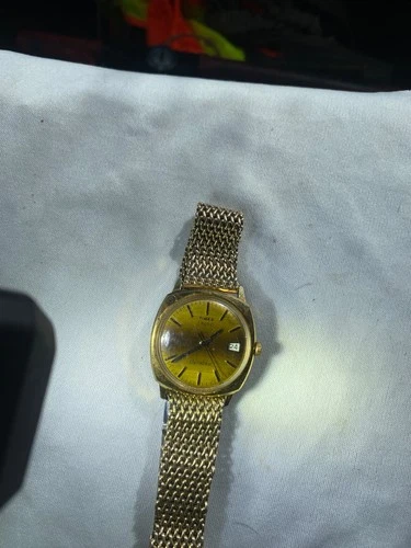 Vintage Timex Electric Dynabeat Quartz Watch w/Great Britain Case,New Battery