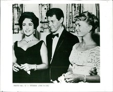 1958 Debbie Reynolds Elizabeth Taylor Eddie Fisher Tropicana Actress Photo 8X10