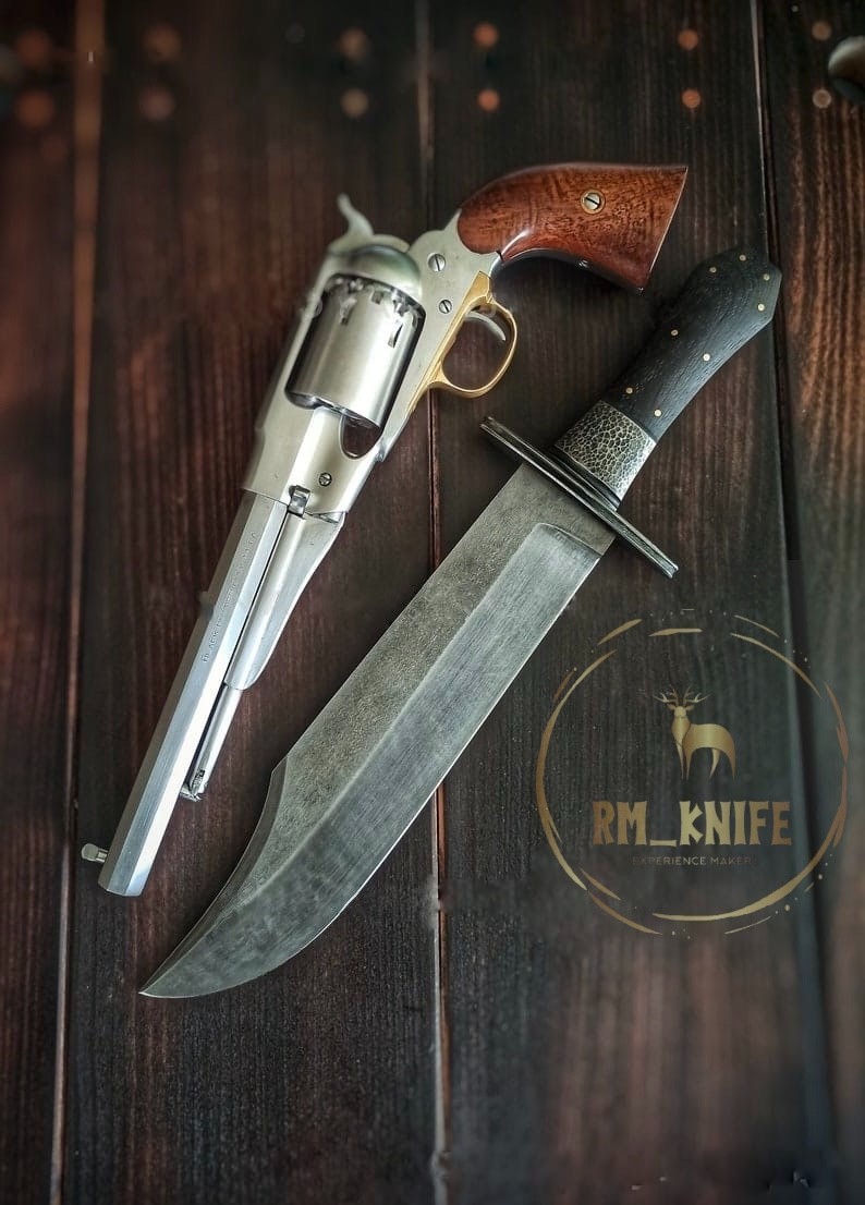 Large bowie knife (rare find)