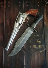 Large bowie knife rare find