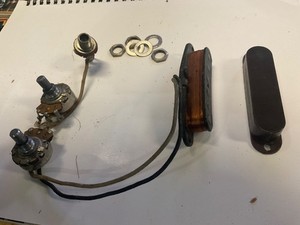 Vintage matched set of 1963 week 20,  250K Stackpole telecaster  pots